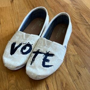 Toms VOTE shoes size 8